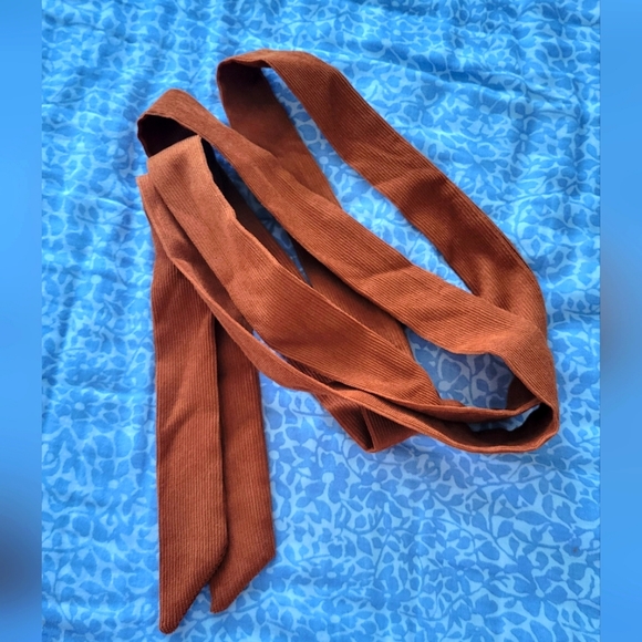 Solid Belted Button Through Corduroy Skirt - Picture 4 of 5